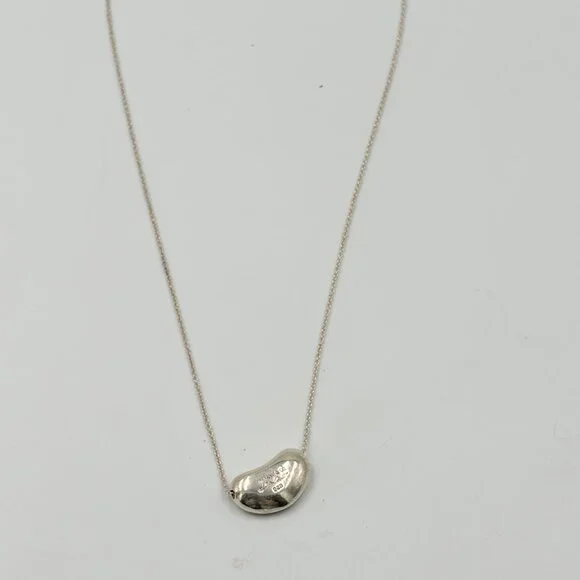 ❗️sold❗️ Tiffany & Co Elsa Peretti Large Bean Necklace - Picture 2 of 8